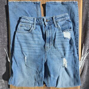 Hollister Ultra High-Rise Dad Jeans - Light Wash - Size 00S (W23 L29)